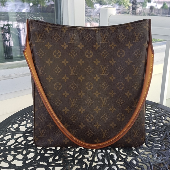 Louis Vuitton Handbags - Louis Vuitton Looping Bag Gm